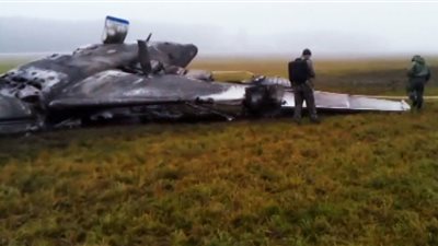 المكسيك: تحطم طائرة مدنية كبيرة على طريق للسيارات