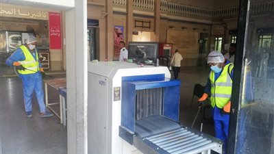 السكة الحديد تواصل إجراءاتها الوقائية لمواجهة كورونا (صور)