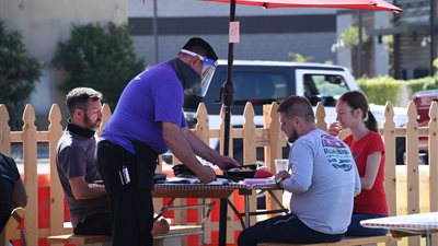 كاليفورنيا تسجل أكثر من 11.700 اصابة جديدة بكورونا في يوم واحد