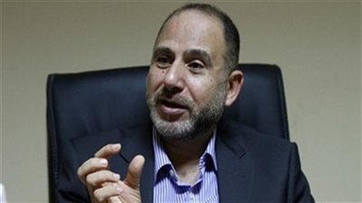 طبيب نفسي يحذر الفتيات من وباء التحرش الجنسي (فيديو) 