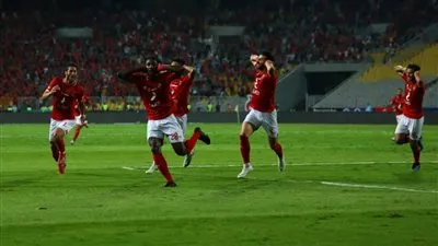 عاجل - خناقة شوارع بطلها نجم الأهلي.. تعرف على التفاصيل