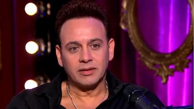 الموت يفجع مصطفى قمر في وفاة أحد أقاربه: 