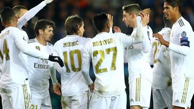 تعليق نجم ريال مدريد على أنباء إصابته بفيروس كورونا