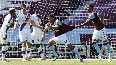 تريزيجيه يحيي آمال أستون فيلا في البقاء بـ