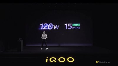 iQOO تكشف عن تقنية الشحن السريع FlashCharge بقدرة 120W