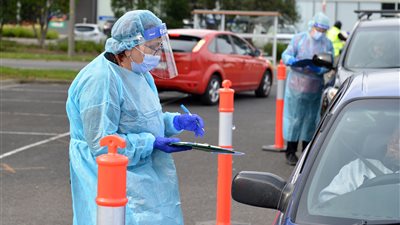 علماء بريطانيين يحذرون: استعدوا لذروة كورونا في فصل الشتاء