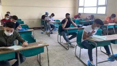 تداول إجابات الألماني والفرنساوي والإيطالي عبر صفحات الغش 