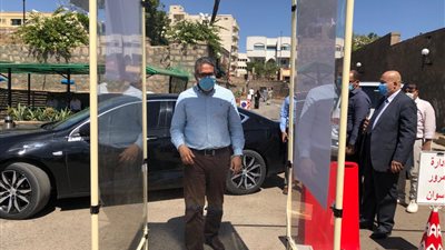 وزير السياحة والآثار يتفقد الفندق الحاصل على شهادة السلامة بأسوان 