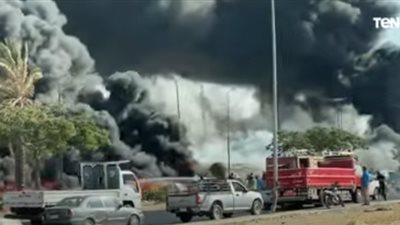 عاجل.. اللحظات الأولى لانفجار خط مازوت بطريق مصر إسماعيلية (فيديو)