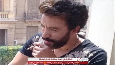 بإطلالة مميزة.. سامح حسين يشارك جمهوره صور عبر 