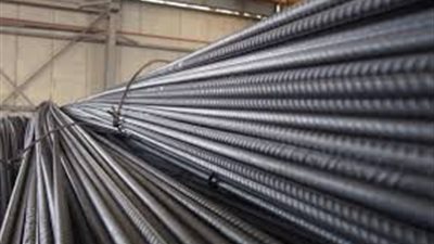 أسعار الحديد والأسمنت تواصل الاستقرار وسط توقف إصدار تراخيص البناء