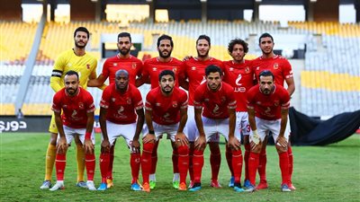 عاجل - الأهلي يحسم ملف تجديد عقد نجم الفريق