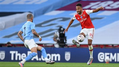 التلميذ يهزم الأستاذ.. آرسنال يصعق مانشستر سيتي ويتأهل لكأس الاتحاد الإنجليزي