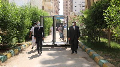 محافظ كفرالشيخ متفقدا لجان الثانوية العامة: نوفر الجو الهادئ للطلاب