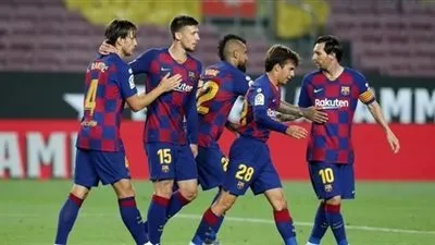 جوهرة برشلونة مفاجأة التشكيل أمام ديبورتيفو ألافيس