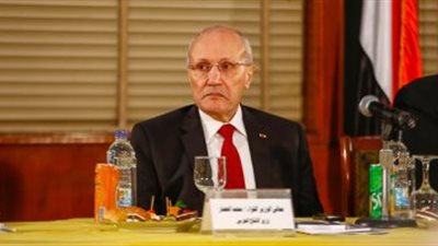 البرلمان يقف دقيقة حدادا على روح الفريق العصار