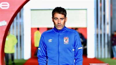    أزمة بين فايلر ولجنة التخطيط في الأهلي.. تعرف على التفاصيل