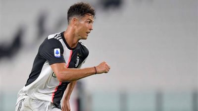 شاهد - رونالدو يجلد شباك لاتسيو بالهدف الثاني ويتصدر قائمة الهدافين