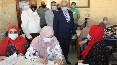 رئيس الثانوية العامة يوجه الكنترولات بسرعة الانتهاء من تطبيق قواعد الرأفة