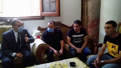 محافظ كفر الشيخ لأسرة موظف توفي أثناء عمله: أنا تحت أمركم 