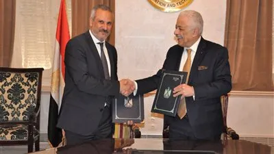 الأولي في مصر..  التعليم: فتح باب التقديم لمدرسة 