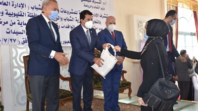 وزير الشباب: لا يوجد على أرض مصر مصطلح لاجئ (صور)