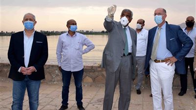 الأقصر تناقش استئناف أعمال اقامة فندق الفورسيزون بالمحافظة 