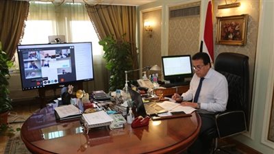 رئيس جامعة المستقبل: لا زيارة في أسعار المصروفات.. وملتزمين بتعليمات الوزارة (فيديو)