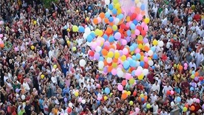 حكم صلاة العيد خلفَ تلْفاز أو مذياع أو بثٍّ مباشر