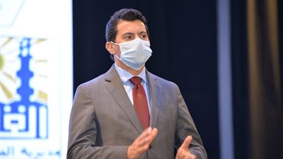 وزير الشباب والرياضة يطالب بتوقيع أقصى عقوبة على هذا الشخص