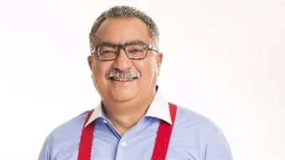 إبراهيم عيسي يفسر رسالة فيلم 