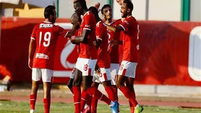 الأهلي يكشف حقيقة المفاوضات مع نجم الوداد المغربي