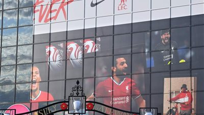 محمد صلاح يتصدر وجهة ملعب انفيلد الجديدة