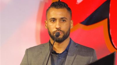 حسام عاشور: تركي آل الشيخ إذا وعد بشيء ينفذه.. وطريقة رحيلي عن الأهلي غير مرضية