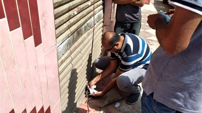 غلق 7 مقاهي لتقديمهم 