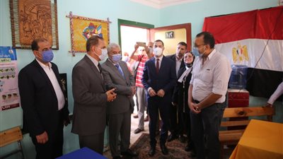 محافظ كفرالشيخ يتفقد جاهزية المقار الانتخابية استعدادًا لإنتخابات مجلس الشيوخ