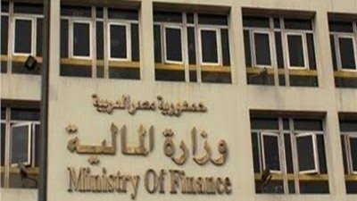 المالية: إلغاء الـ5% مصروفات إدارية بعدد من الجهات لم تتسلم ماكينات التحصيل