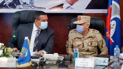 محافظ البحيرة ومساعد وزير الدفاع يتابعان سير العملية الانتخابية لمجلس الشيوخ