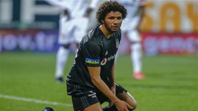 زميل تريزيجيه يهدد أحلام محمد النني