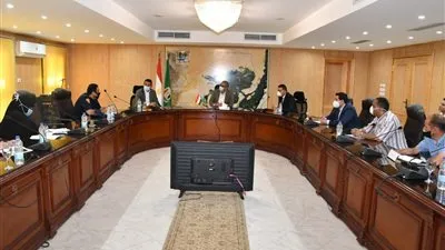 لجنة لمراجعة إجراءات السلامة بالمحال والمستودعات والمخازن بالفيوم