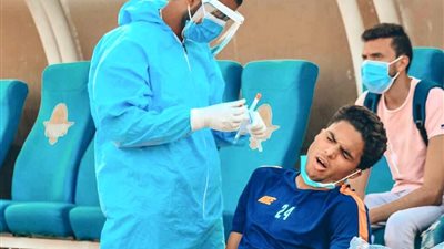 لاعبو المقاصة يخضعون لمسحة كورونا جديدة قبل مباراة الزمالك 