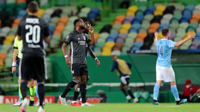 ليون يُفجر كبرى المفاجآت ويُقصي مانشستر سيتي من دوري أبطال أوروبا