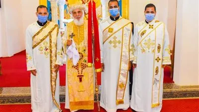 سيامة 3 دياكونيين بسمالوط