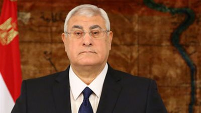 نشأت الديهي: حفاوة السيسي بعدلي منصور تسجل في كتب التاريخ