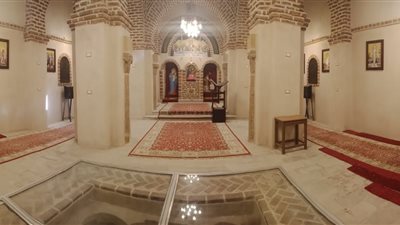 الكشف عن مغطس فاطمي أثناء ترميم أديرة أثرية بالصعيد (صور)