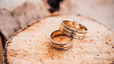 استشاري يكشف أسباب هروب الرجل من مسئولية الزواج (فيديو)