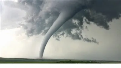 إجلاء سكان ولاية لويزيانا الأمريكية بسبب إعصار