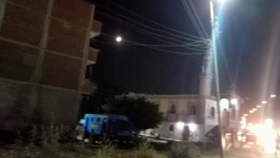 تحت السرير.. العثور على طفلة ناجية من مذبحة 