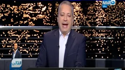 بعد تخلي المصريين عن الإجراءات الاحترازية تامر أمين متسائلًا: كورونا هتسيبنا بأمارة إيه؟ (فيديو)