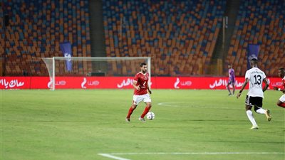 الأهلي يفقد أحمد فتحي أمام المصري البورسعيدي